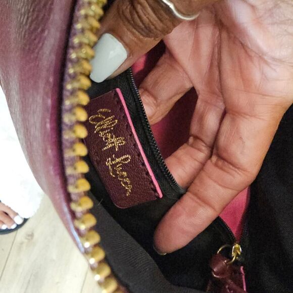 Elliott Lucca Burgandy Leather Crossbody with Chain Strap - Picture 10 of 14